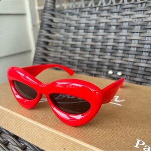 Inflated injection sunglasses